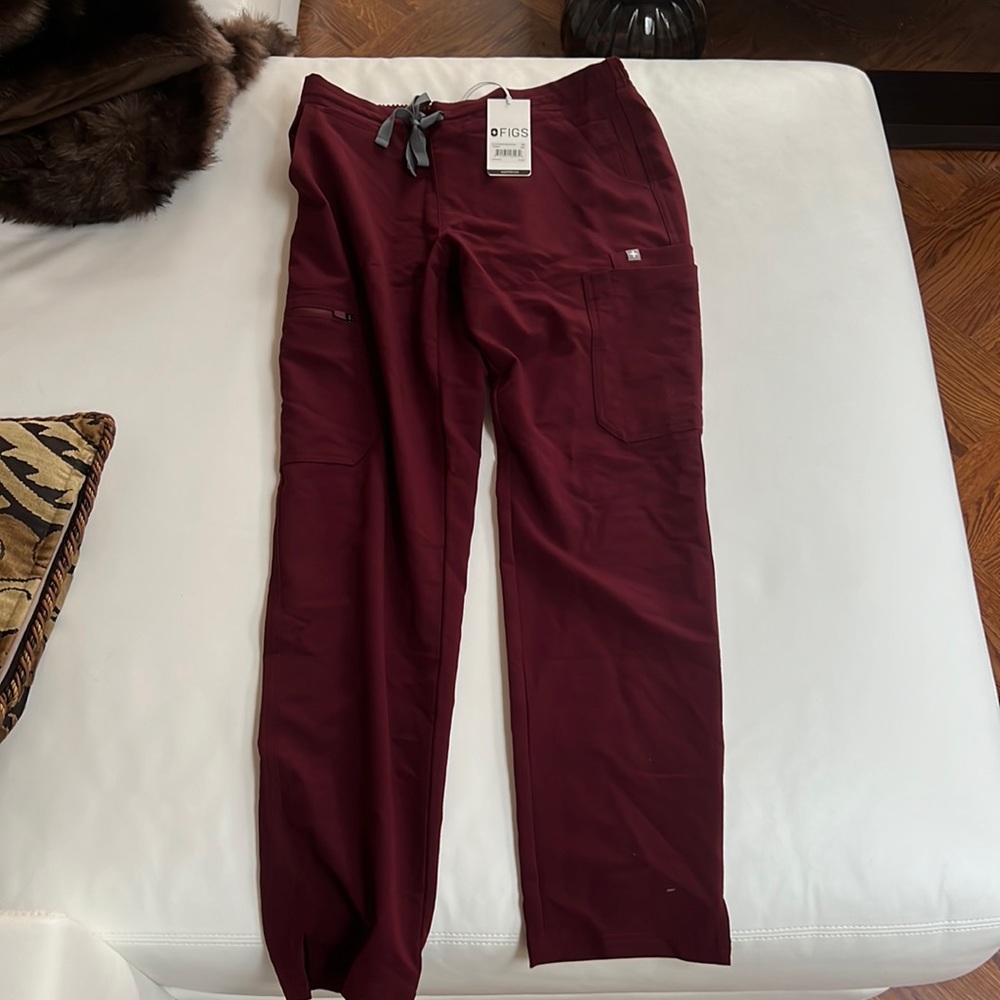 Figs technical collection yola skinny pants NWT